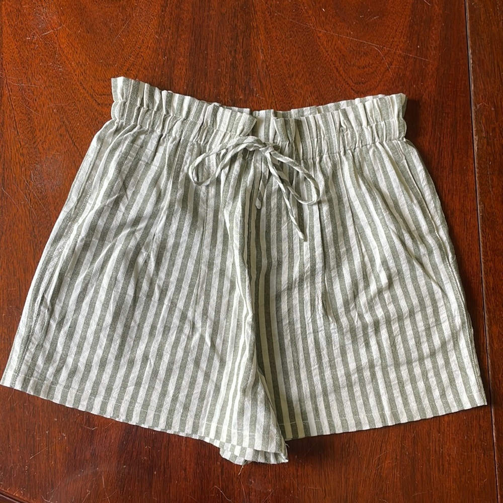 ee:some Striped Drawstring Shorts